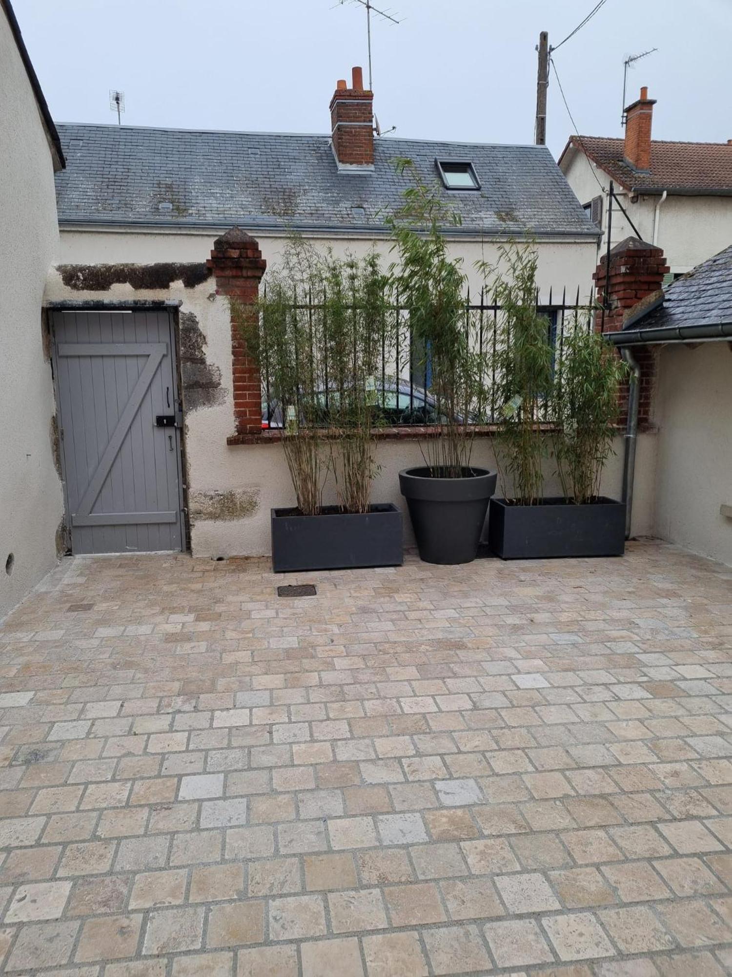 Au Petit Ronceraie Apartment Blois Ngoại thất bức ảnh